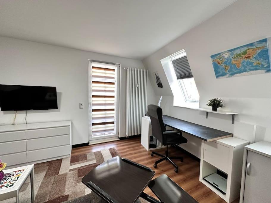Central Restaurant Apartment